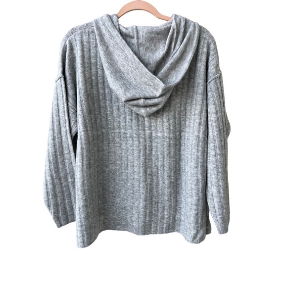 Sweet Romeo gray ribbed knit hoodie NWT - Picture 3 of 7